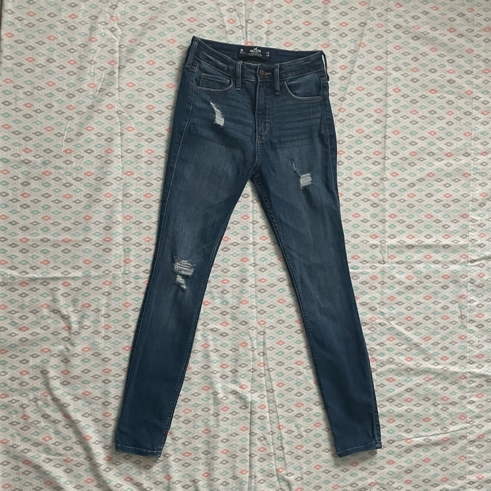 Hollister Ripped Jeans!